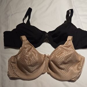 Black Wacoal & Tan Chantelle 40D Under wire Lightly Lined Bras -Set
